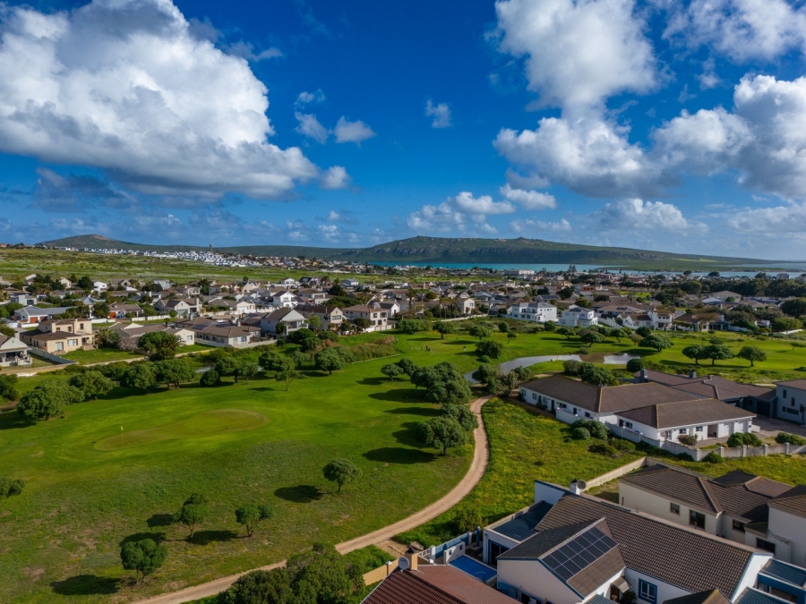 9 Bedroom Property for Sale in Country Club Western Cape